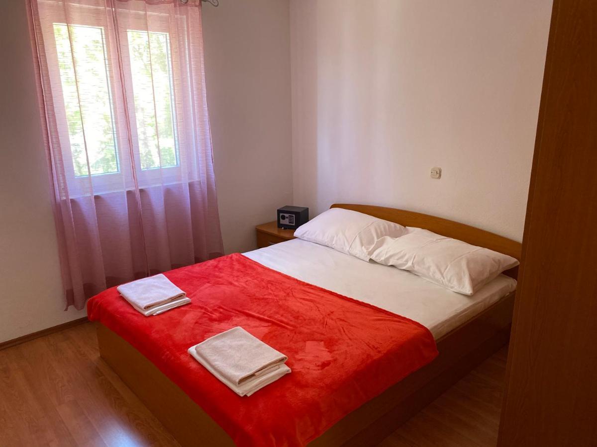 Apartmani Anita Starigrad Paklenica Luaran gambar