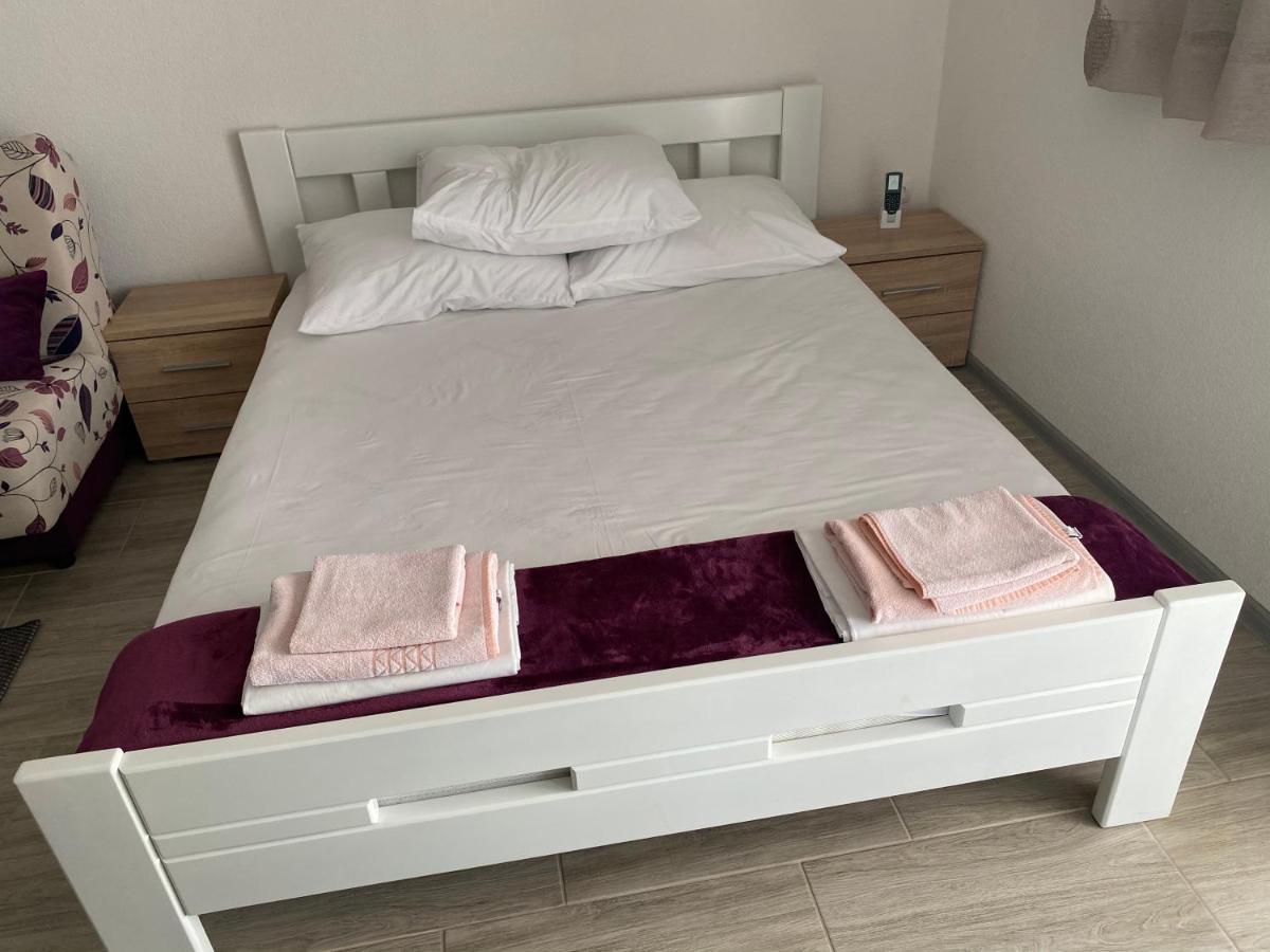 Apartmani Anita Starigrad Paklenica Luaran gambar