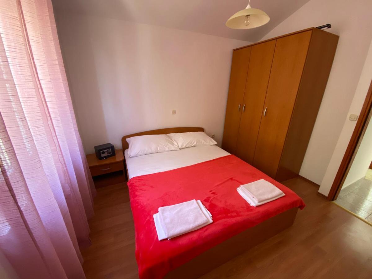 Apartmani Anita Starigrad Paklenica Luaran gambar