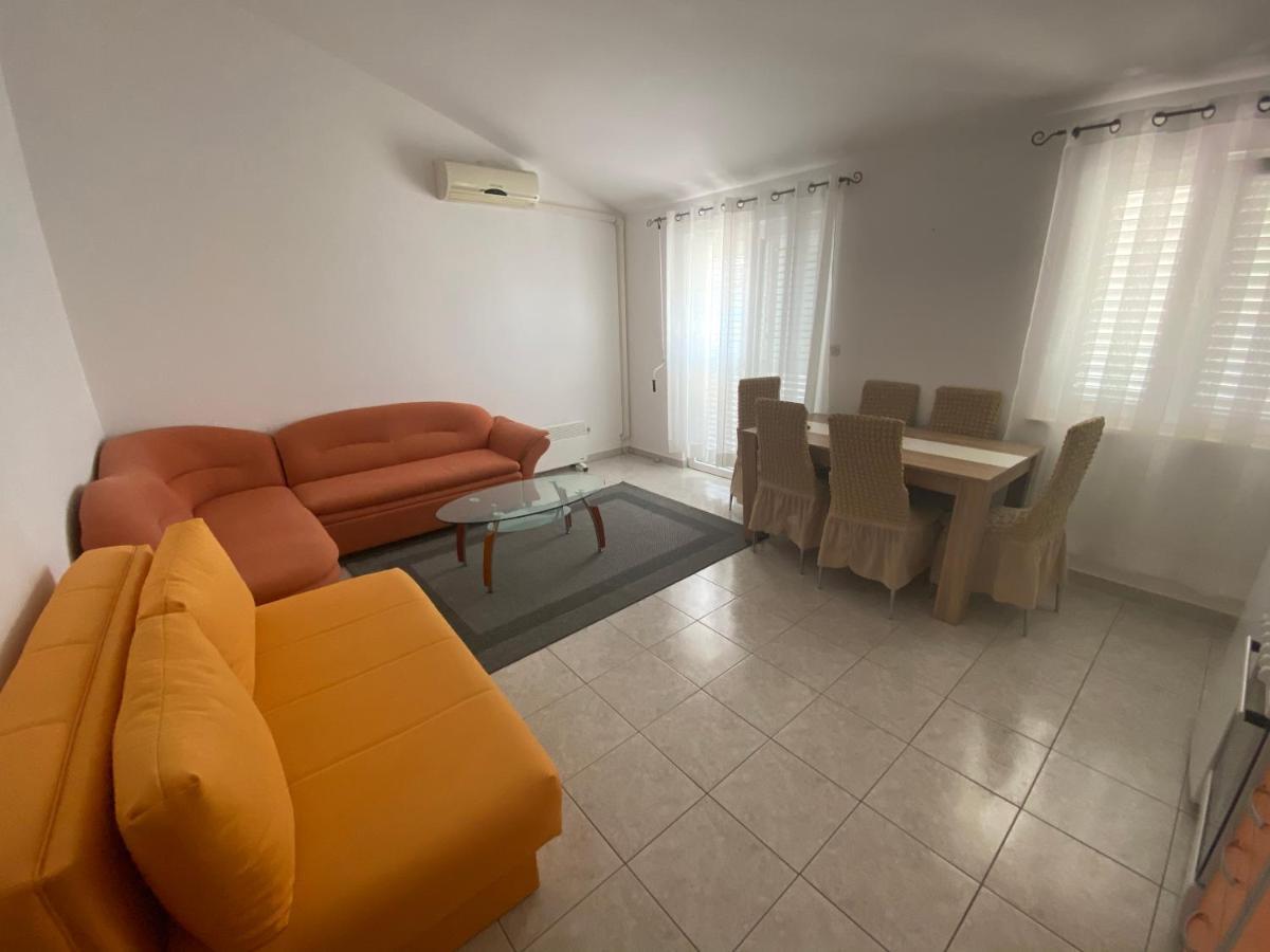 Apartmani Anita Starigrad Paklenica Luaran gambar